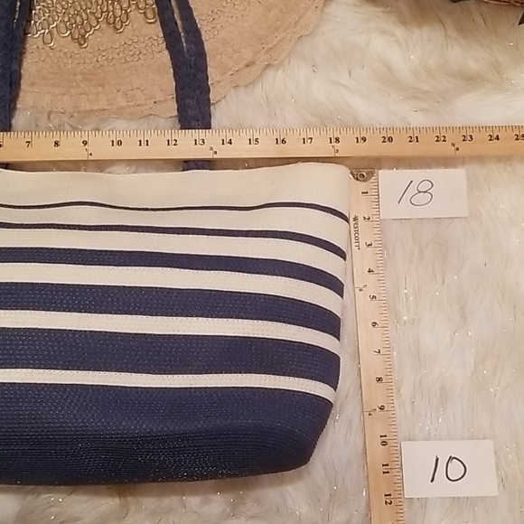 Liz Claiborne Striped Tote Bag - Picture 8 of 13